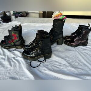 4 Pairs Of dr martens authentic boots size 7 womens. Great Conditon. Worn Once.